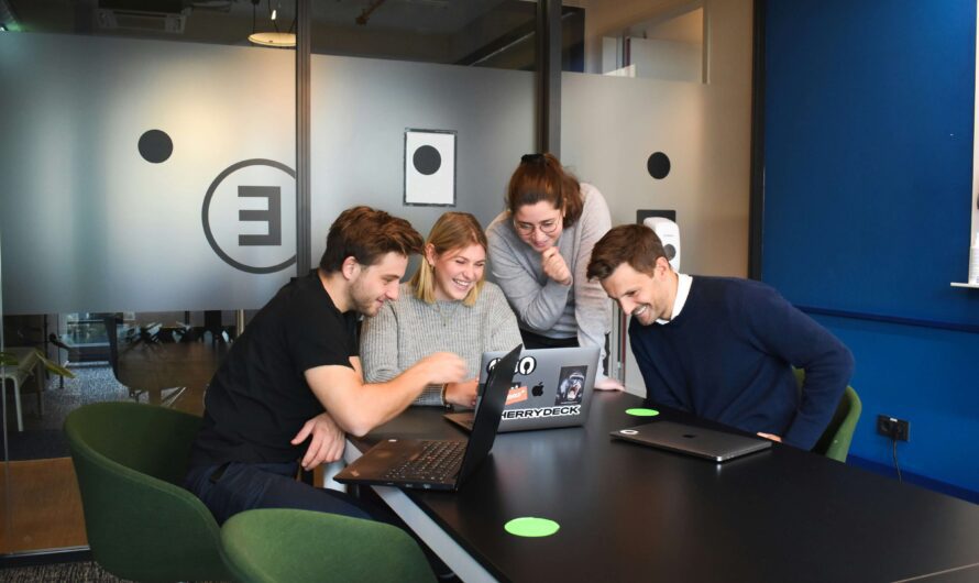 Top AI Tools for Collaborating with Design Teams